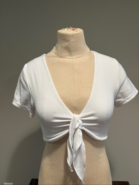 aerie Tops - Aerie Offline Short Sleeve Tie Knot Front Crop Top Size S